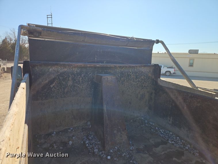 image for item FN5581 2014 Freightliner M2 dump truck