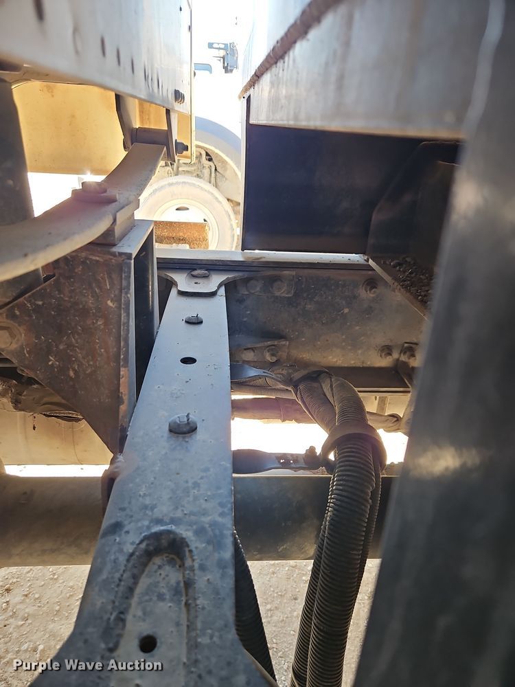 image for item FN5581 2014 Freightliner M2 dump truck