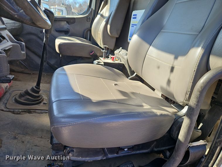 image for item FN5581 2014 Freightliner M2 dump truck