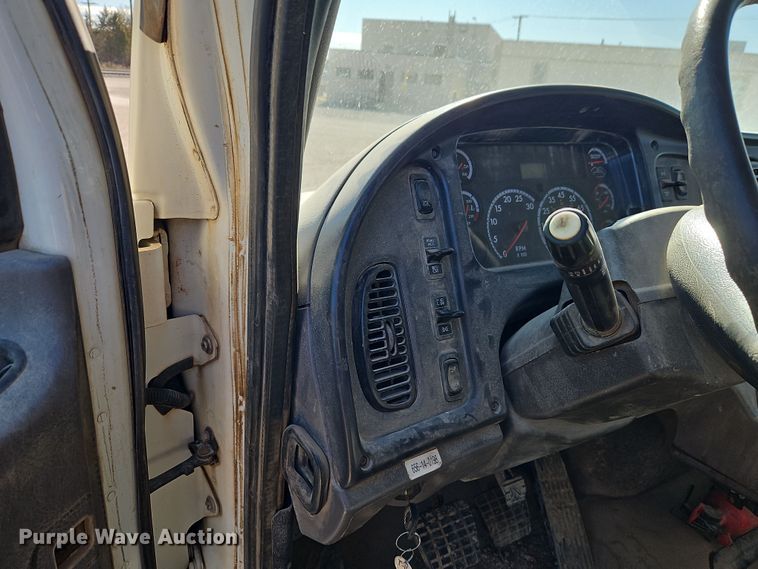 image for item FN5581 2014 Freightliner M2 dump truck