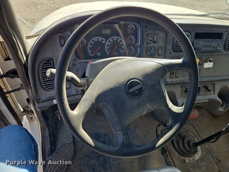 image for item FN5581 2014 Freightliner M2 dump truck