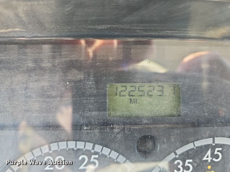 image for item FN5581 2014 Freightliner M2 dump truck