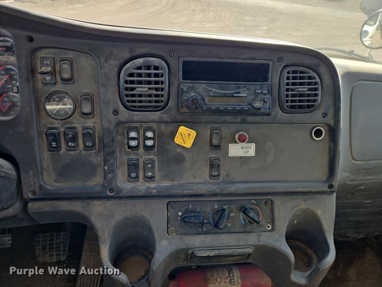 image for item FN5581 2014 Freightliner M2 dump truck