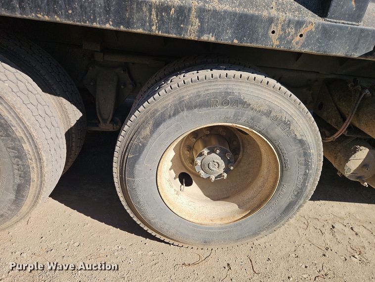 image for item FN5581 2014 Freightliner M2 dump truck