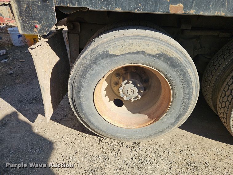 image for item FN5581 2014 Freightliner M2 dump truck