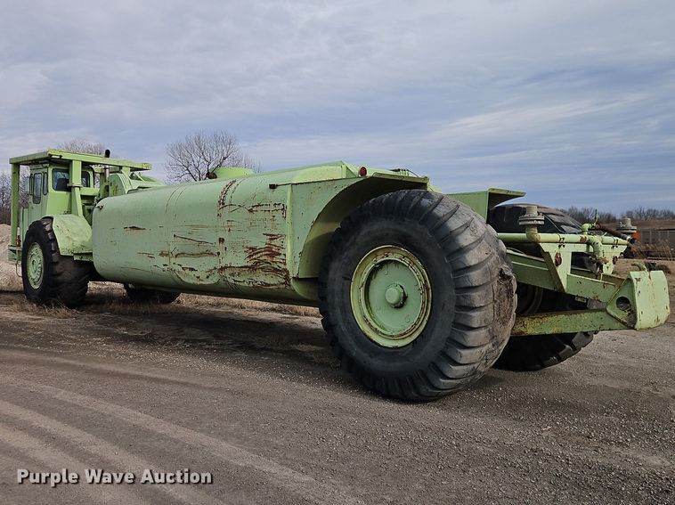 image for item FN5585 Euclid 39LOT water wagon
