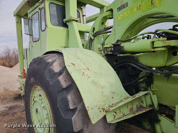 image for item FN5585 Euclid 39LOT water wagon