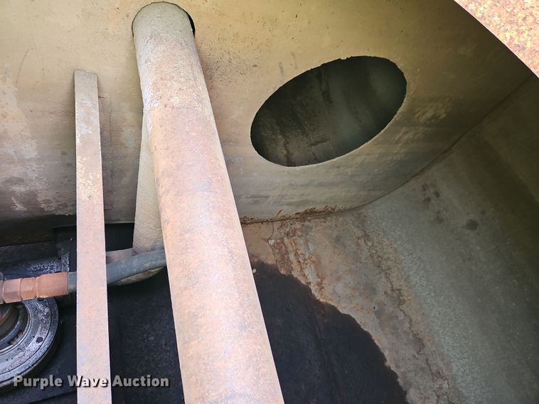 image for item FN5585 Euclid 39LOT water wagon