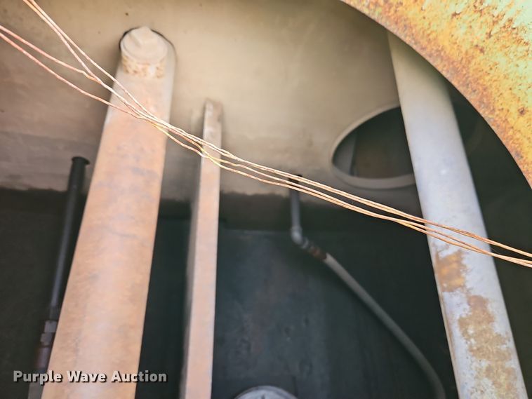 image for item FN5585 Euclid 39LOT water wagon