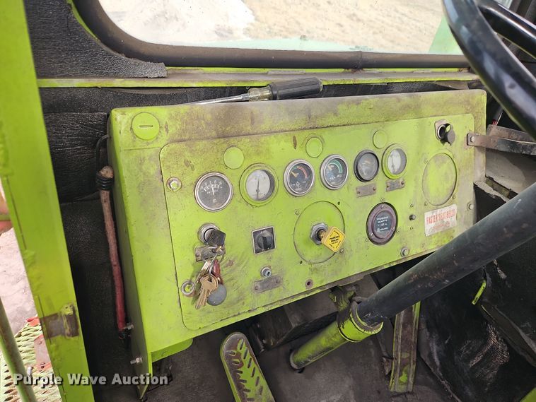 image for item FN5585 Euclid 39LOT water wagon