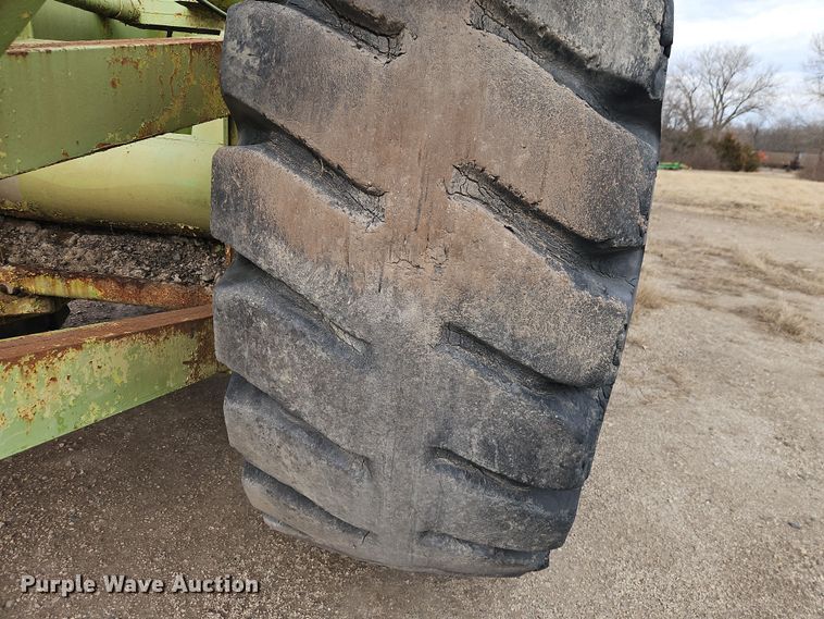 image for item FN5585 Euclid 39LOT water wagon