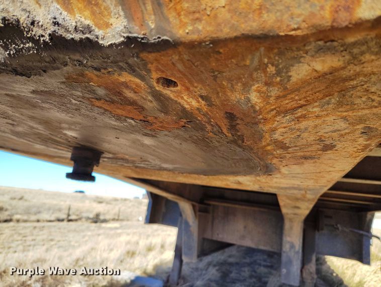 image for item IH9411 2006 Nuttall 350 SD equipment trailer with dewatering system