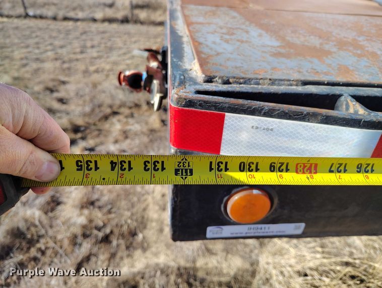 image for item IH9411 2006 Nuttall 350 SD equipment trailer with dewatering system