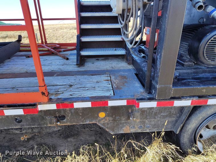 image for item IH9411 2006 Nuttall 350 SD equipment trailer with dewatering system