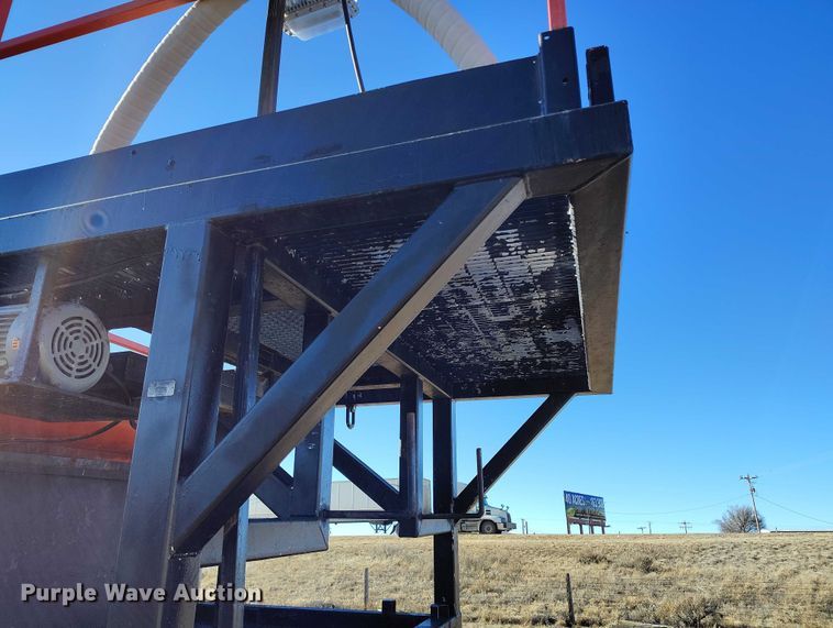 image for item IH9411 2006 Nuttall 350 SD equipment trailer with dewatering system