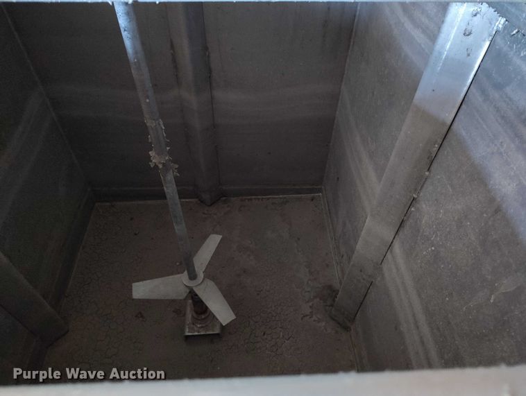 image for item IH9411 2006 Nuttall 350 SD equipment trailer with dewatering system