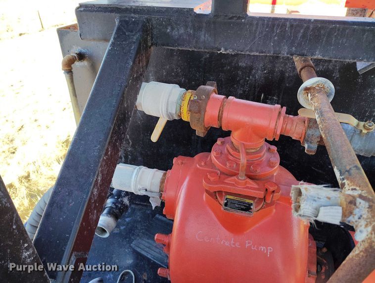 image for item IH9411 2006 Nuttall 350 SD equipment trailer with dewatering system