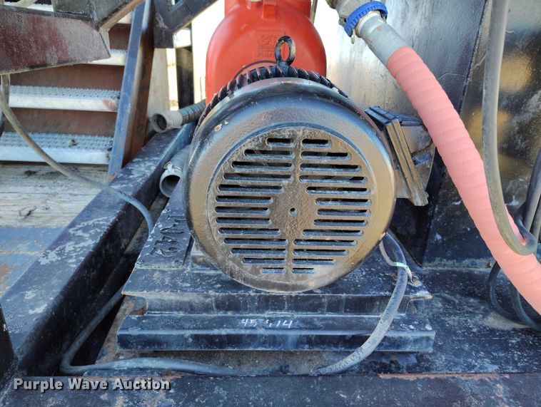 image for item IH9411 2006 Nuttall 350 SD equipment trailer with dewatering system