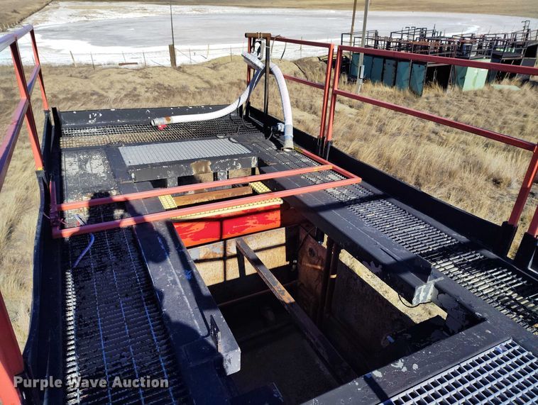 image for item IH9411 2006 Nuttall 350 SD equipment trailer with dewatering system