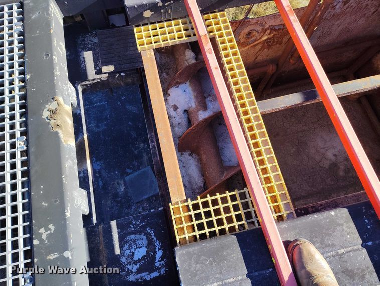 image for item IH9411 2006 Nuttall 350 SD equipment trailer with dewatering system