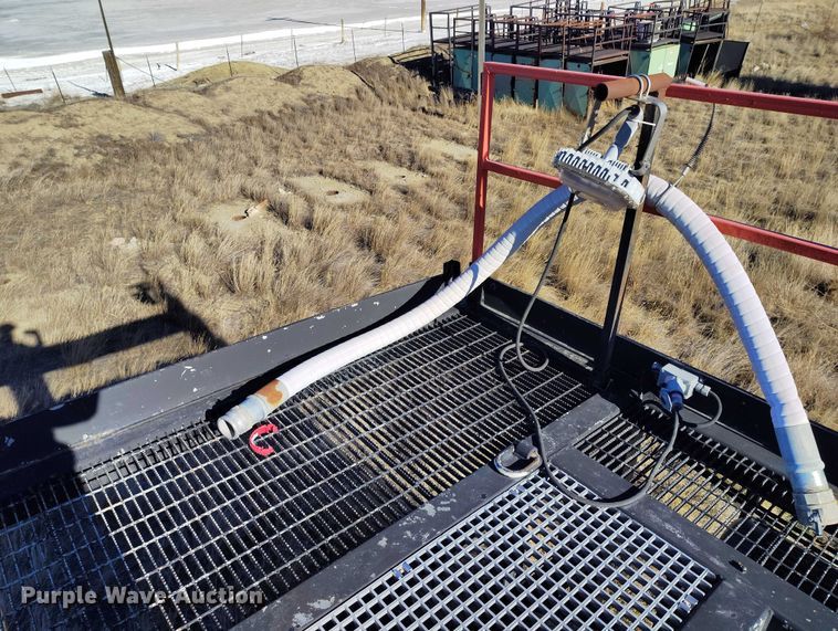 image for item IH9411 2006 Nuttall 350 SD equipment trailer with dewatering system