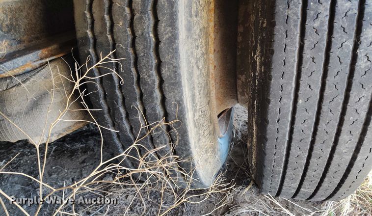 image for item IH9411 2006 Nuttall 350 SD equipment trailer with dewatering system