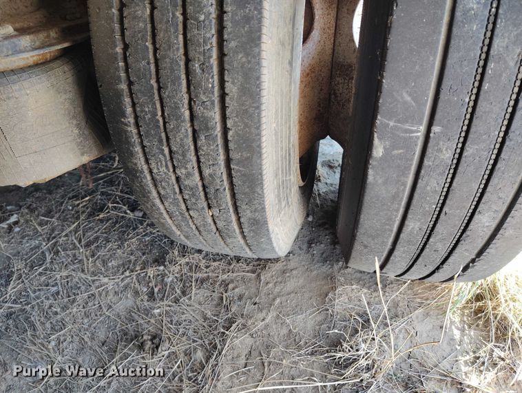 image for item IH9411 2006 Nuttall 350 SD equipment trailer with dewatering system