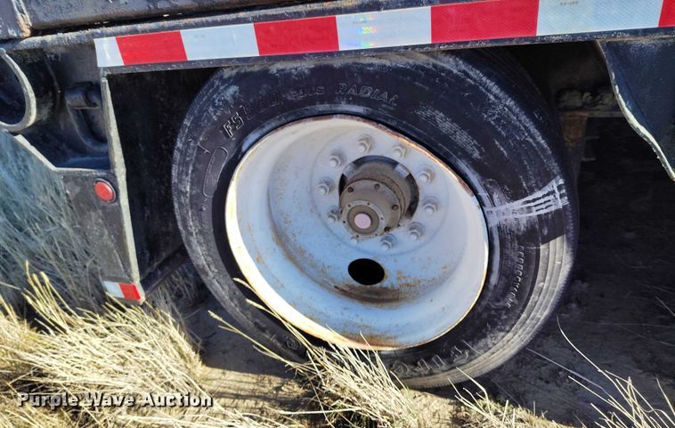 image for item IH9411 2006 Nuttall 350 SD equipment trailer with dewatering system