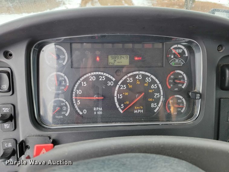 image for item NK9825 2013 Freightliner  M2 digger derrick truck