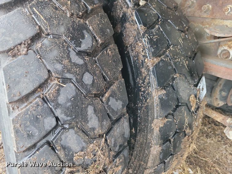 image for item NK9825 2013 Freightliner  M2 digger derrick truck