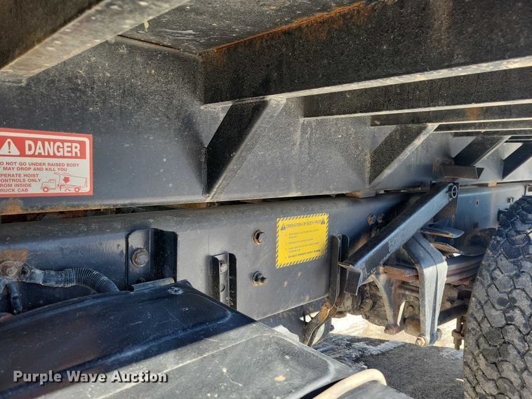 image for item NK9827 2009 Freightliner Business Class M2 dump truck