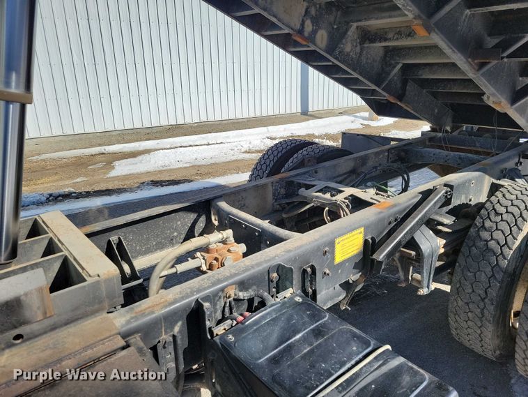 image for item NK9827 2009 Freightliner Business Class M2 dump truck