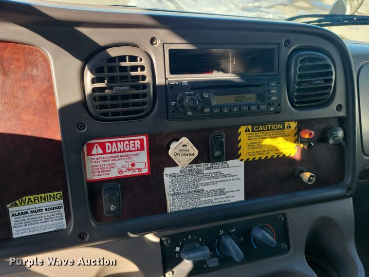 image for item NK9827 2009 Freightliner Business Class M2 dump truck