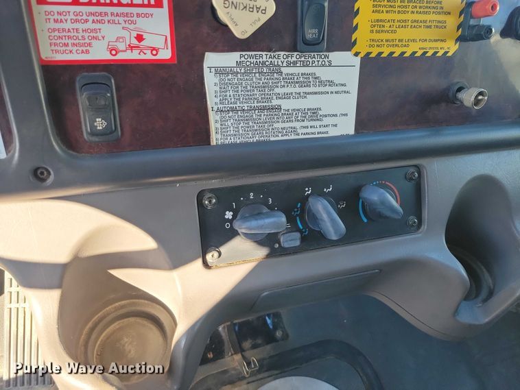 image for item NK9827 2009 Freightliner Business Class M2 dump truck