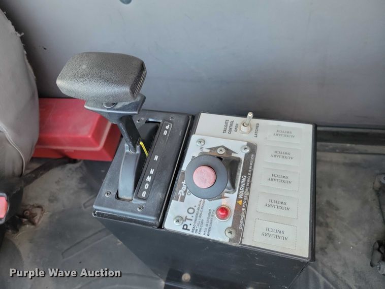 image for item NK9827 2009 Freightliner Business Class M2 dump truck