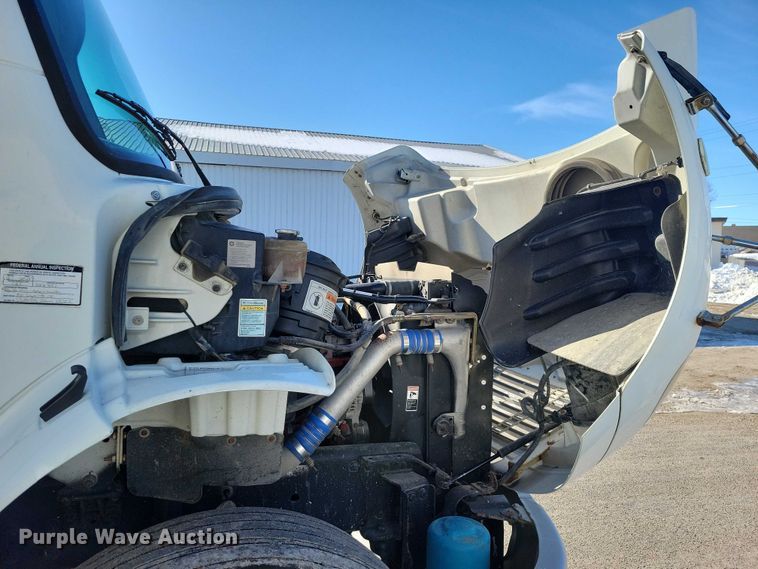 image for item NK9827 2009 Freightliner Business Class M2 dump truck