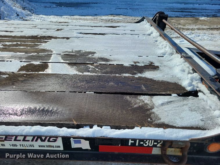 image for item NK9828 2008 Felling FT-30-2 equipment trailer