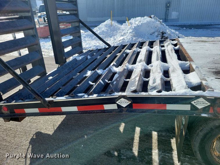 image for item NK9828 2008 Felling FT-30-2 equipment trailer