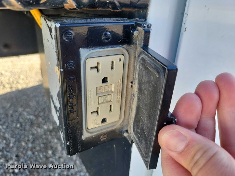 image for item NK9836 2012 Freightliner  M2 Business bucket truck