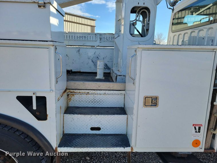 image for item NK9836 2012 Freightliner  M2 Business bucket truck