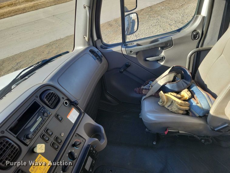 image for item NK9836 2012 Freightliner  M2 Business bucket truck