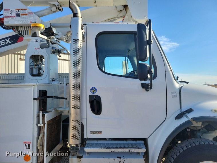 image for item NK9836 2012 Freightliner  M2 Business bucket truck