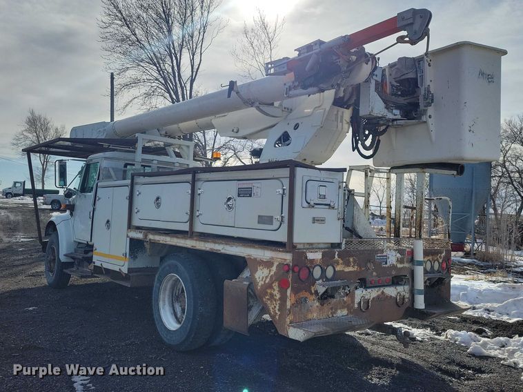 image for item NK9839 1995 International 4700 bucket truck