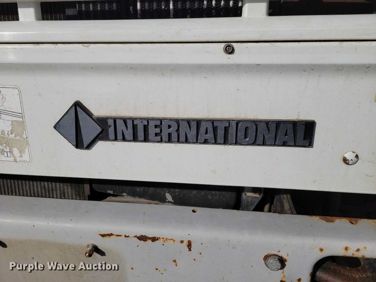 image for item NK9839 1995 International 4700 bucket truck