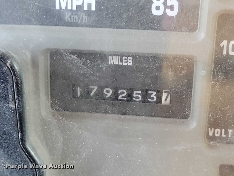 image for item NK9839 1995 International 4700 bucket truck