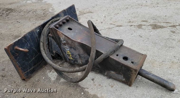 image for item NO9865 Bobcat MB5570 skid steer breaker