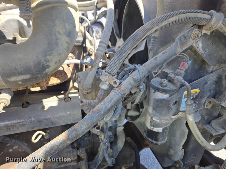 image for item YA1071 2001 Mack RD688 dump truck