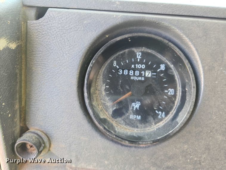 image for item YA1079 2001 Mack RD dump truck