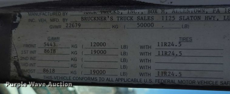 image for item YA1079 2001 Mack RD dump truck