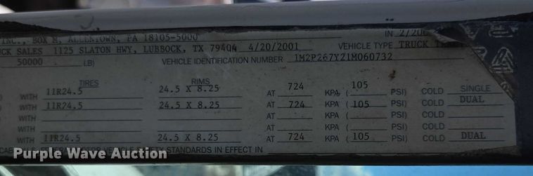 image for item YA1079 2001 Mack RD dump truck